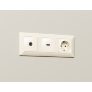 AP3340 Лицевая панель ALFA (Бежевый матовый) для HDMI розетки QUANT