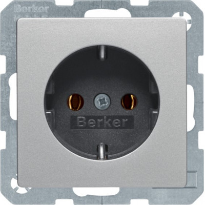 Розетка Berker, скрытый монтаж, с заземлением, алюминий бархатный Розетка Berker, скрытый монтаж, с заземлением, алюминий бархатный