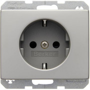 Розетка Berker, скрытый монтаж, с заземлением, со шторками, стальной