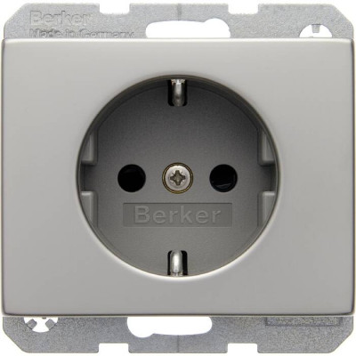 Розетка Berker, скрытый монтаж, с заземлением, со шторками, стальной Розетка Berker, скрытый монтаж, с заземлением, со шторками, стальной
