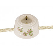 Розетка проходная с/з, золотистый саморез, цвет: белый с росписью fiori rosa (розовые цветы)